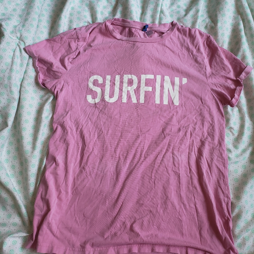 H&M Surfin' Graphic Tee